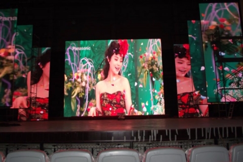 PH5LED显示屏→天地剧院